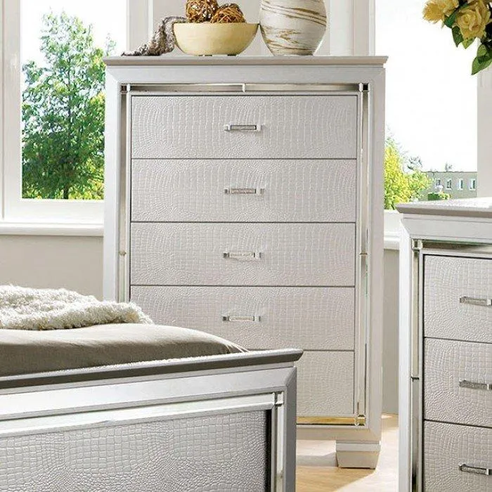 Furniture of America Bellanova 5-Drawer Chest CM7979SV-C