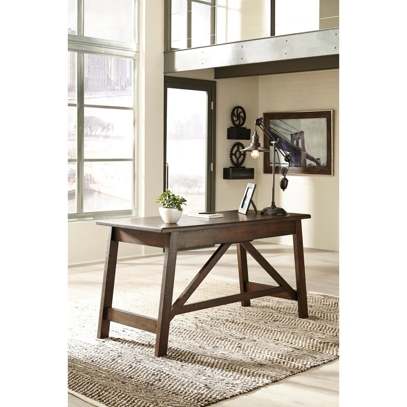 Signature Design by Ashley Baldridge H675-44 Home Office Large Leg Desk