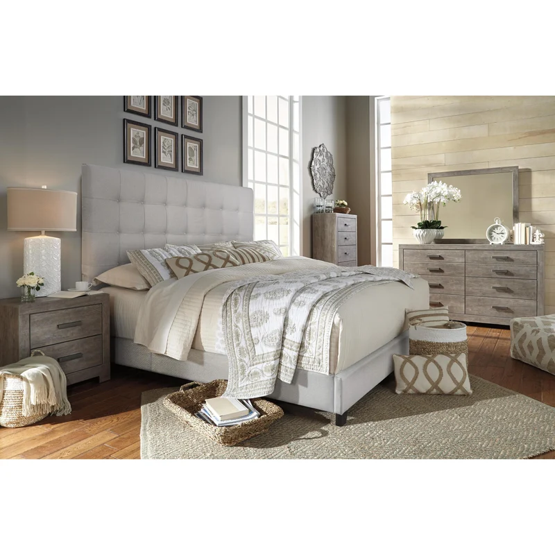 Signature Design by Ashley Culverbach Dresser Mirror B070-36