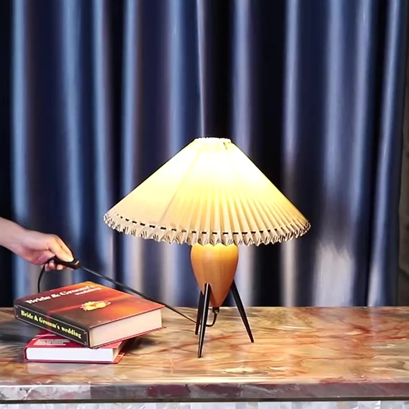 Contemporary Nordic Cone Steel Wood Fabric 1-Light Table Lamp For Living Room