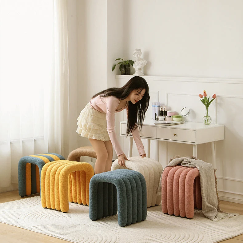 Contemporary Nordic Arch Carbon Steel Frame Sherpa Fabric Vanity Stool Backless For Bedroom