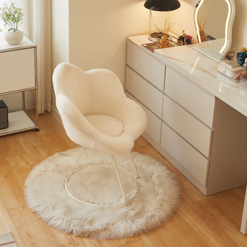 Contemporary Creative Round Flower Sherpa Fabric Metal Vanity Stool Backrest For Bedroom