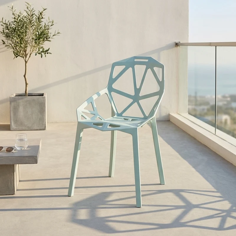 Silla Roxy, Color Azul Claro, con Espaldar y Diseño Moderno