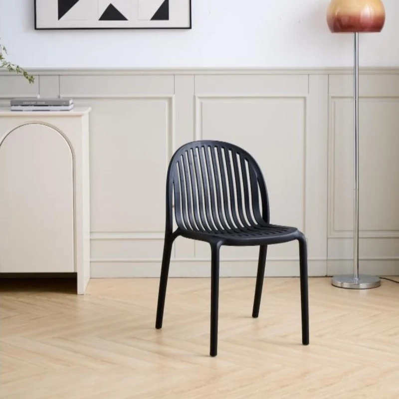 Silla Marruecos, Negro, con Espaldar en Rayas y Diseño Minimalista