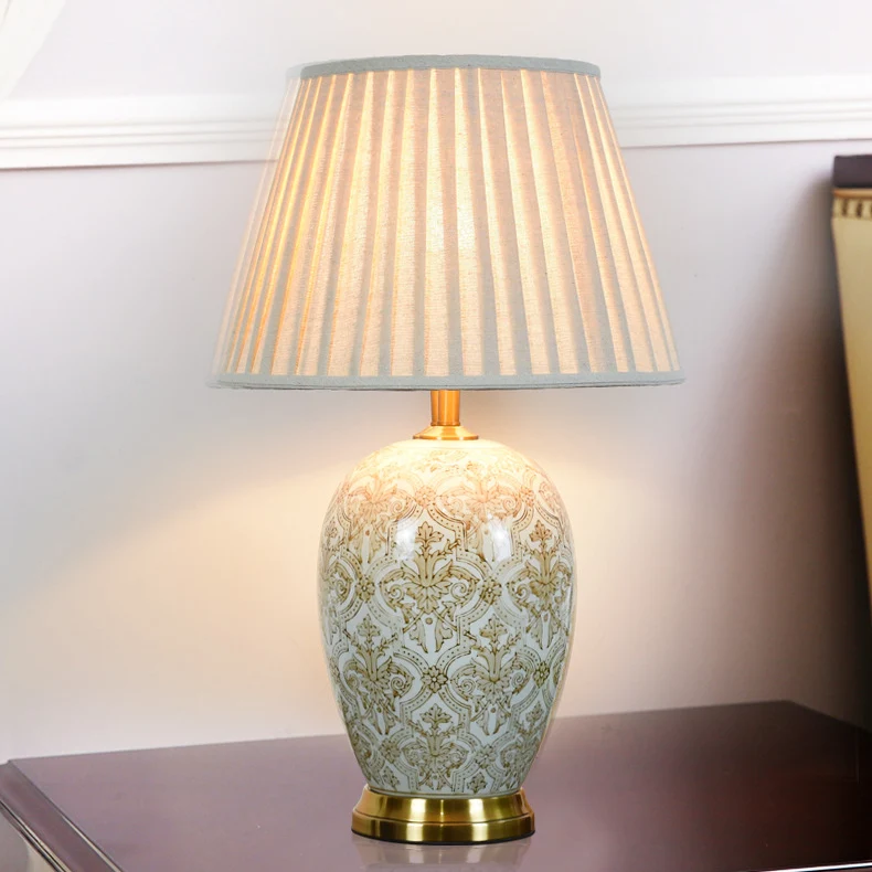 Traditional Vintage Oval Round Table Pleated Pattern Ceramic Metal Fabric 1-Light Table Lamp For Living Room