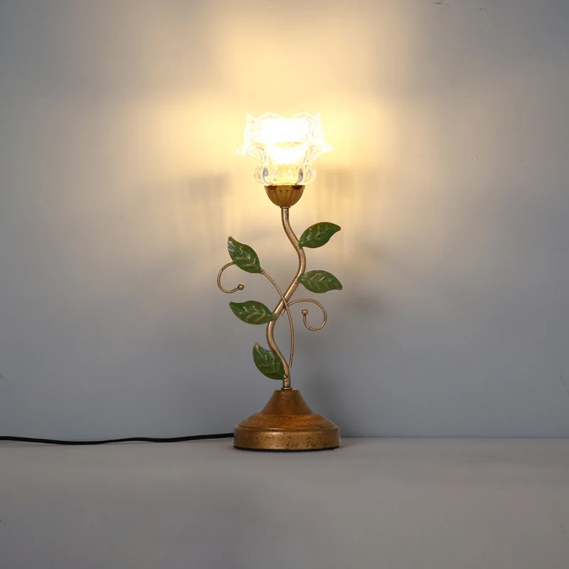 Traditional French Floral Leaf Round Glass Iron 1-Light Table Lamp For Bedroom