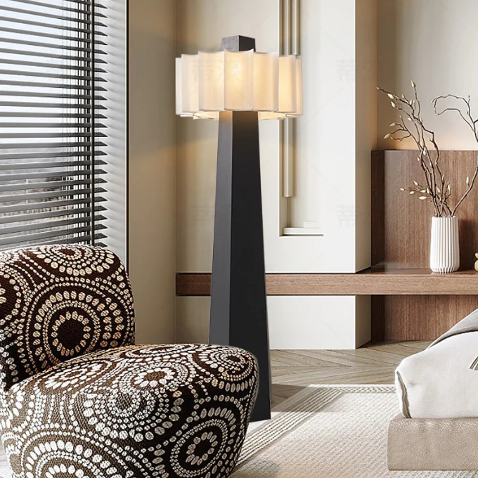 Traditional Japanese Fabric Lampshade Hardware Iron 4 - Light Standing Floor Lamp For Living Room