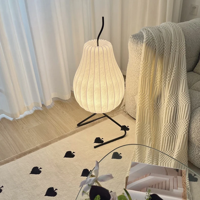 Traditional Vintage Pear Line Iron Fabric 1-Light Standing Floor Lamp For Living Room