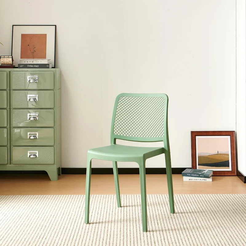 Silla Manhattan, Verde Olivo, con Espaldar en Rejilla y Diseño Minimalista