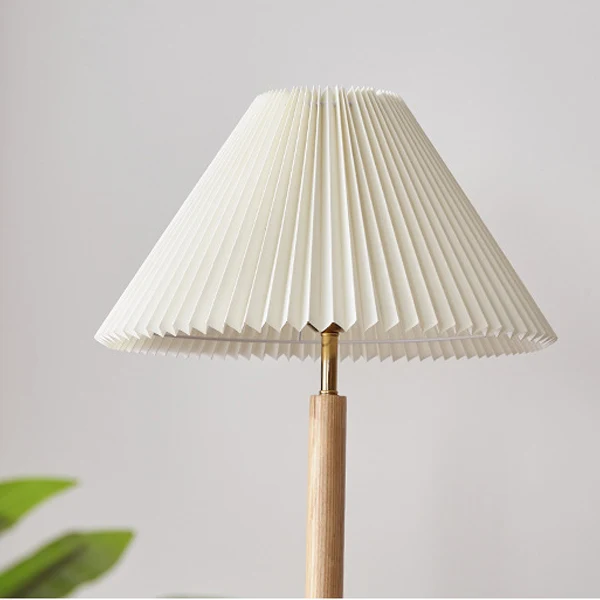 Traditional Vintage Cylinder Cone Pleated Cotton Linen Ash Wood Brass 1-Light Standing Floor Lamp For Living Room