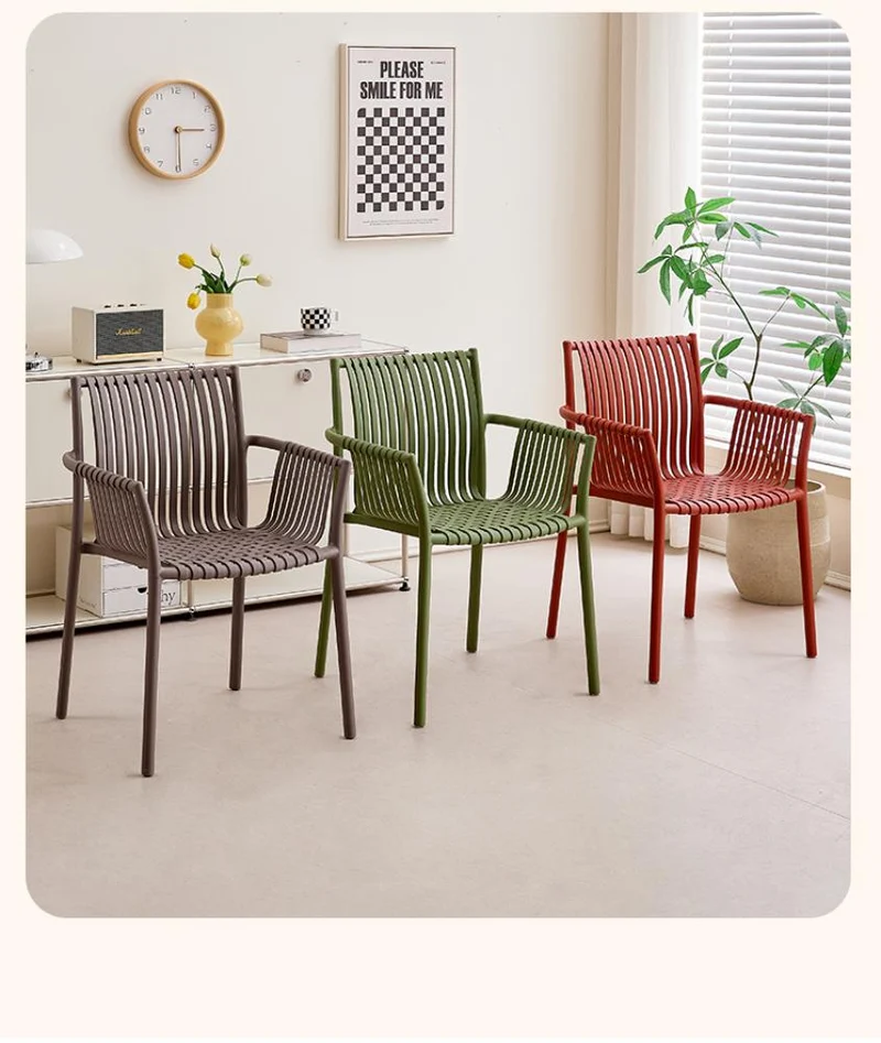 Silla Madrid con Brazos, Color Verde Olivo, con Espaldar y Diseño Moderno