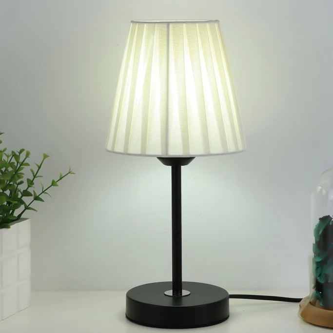 Contemporary Nordic Pleated Drum Shade Fabric Iron 1-Light Table Lamp For Bedroom