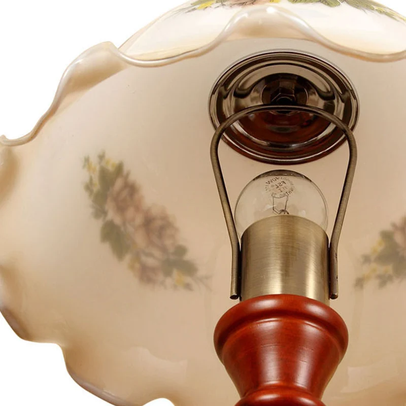 Traditional Vintage Round Cylinder Pendant Flower Fabric Glass Wood 1-Light Table Lamp For Living Room