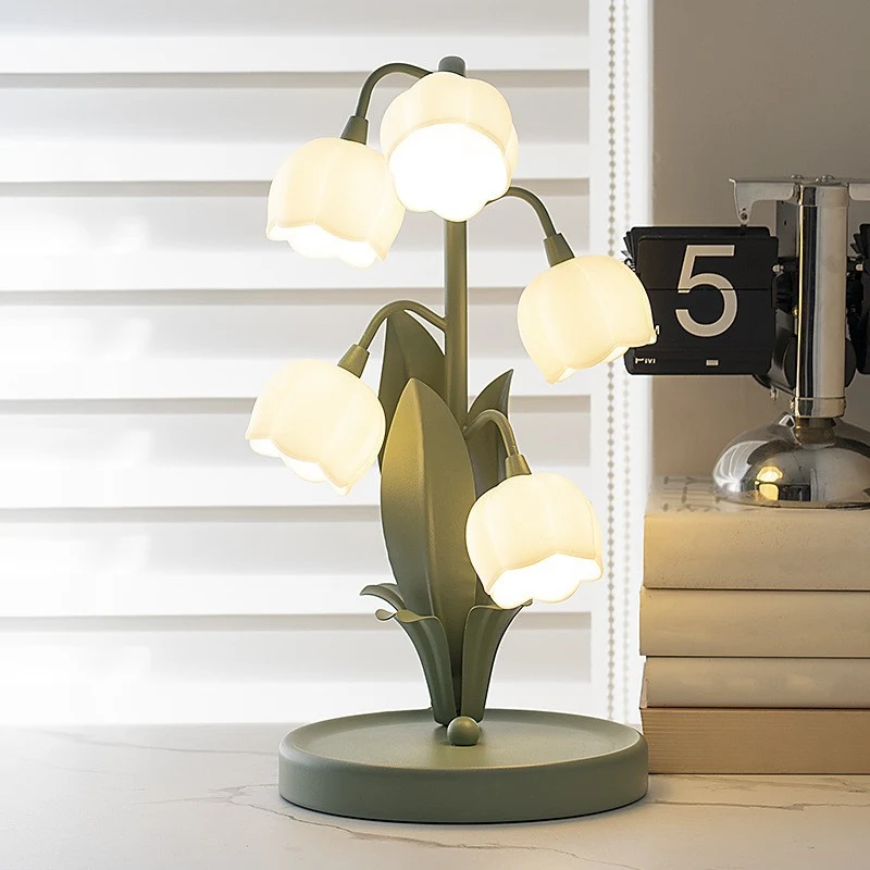 Traditional French Iron PC Glass Floral USB 5-Light Table Lamp For Bedside