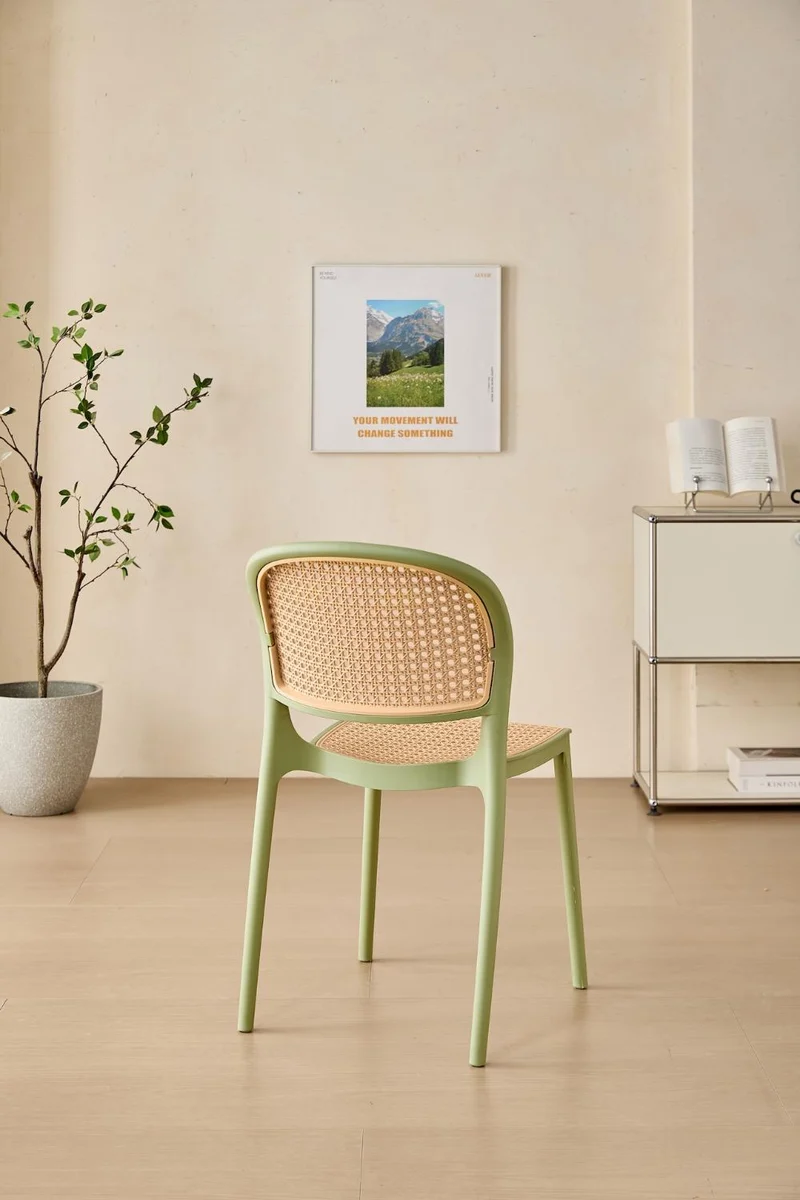Silla Nest, Color Verde Olivo y Beige, con Espaldar y Asiento en Rejilla