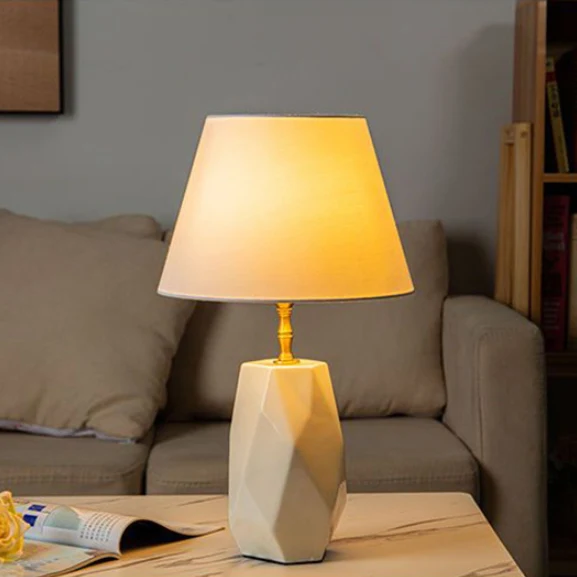 Modern Luxury Cone Straight Tube Faceted Ceramic Brass Fabric 1-Light Table Lamp For Bedroom