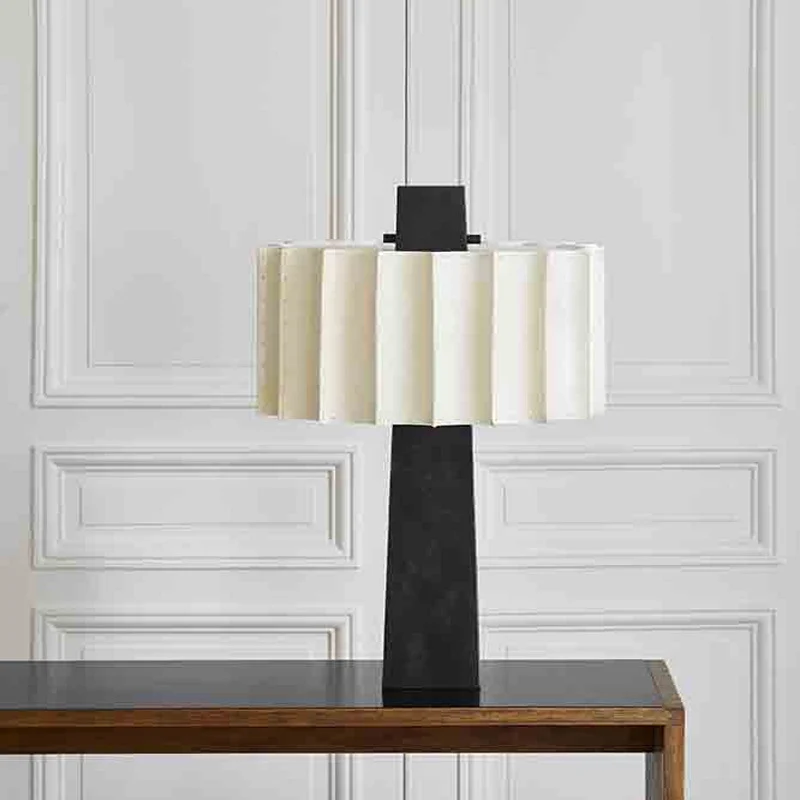 Modern Minimalist Cylinder Metal Fabric 1-Light Table Lamp For Living Room