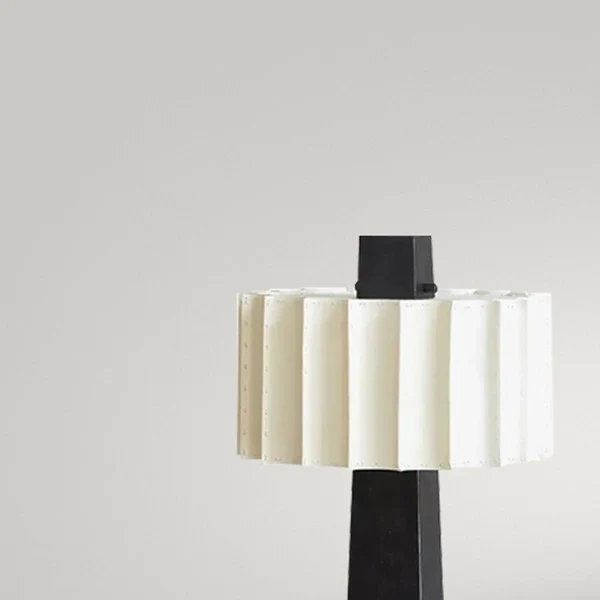 Modern Minimalist Cylinder Metal Fabric 1-Light Table Lamp For Living Room