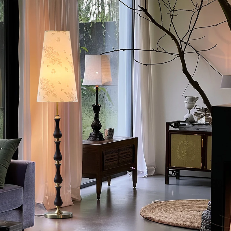 Contemporary Retro Solid Wood Metal Fabric Cylinder Printed Flower 1-Light Standing Floor Lamp For Living Room