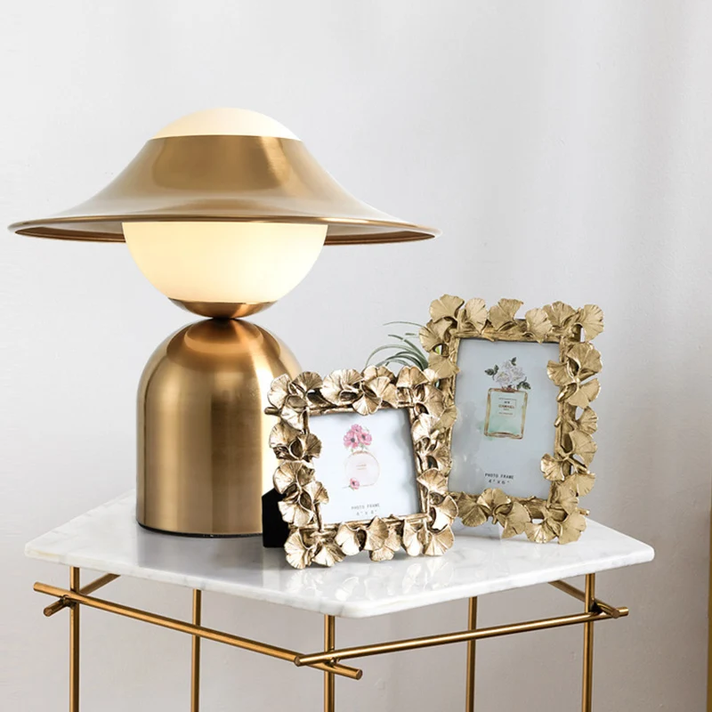Contemporary Luxury Dome Iron Glass 1-Light Table Lamp For Living Room