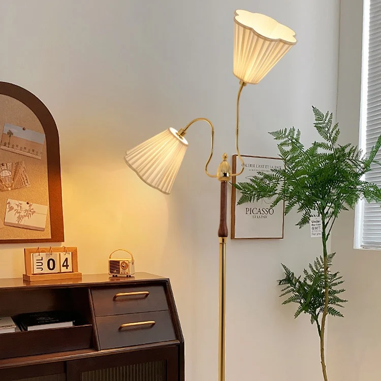 Traditional Vintage Cylinder Lace Pleated Fabric Shade Iron Wood Frame 2-Light Standing Floor Lamp For Living Room
