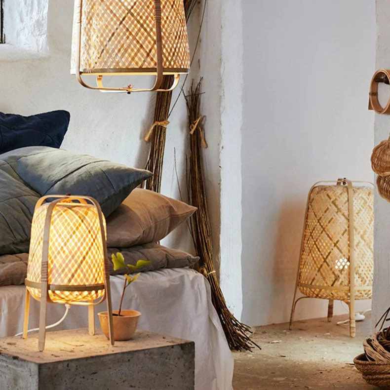 Traditional Japanese Cylindrical Hand-Woven Bamboo 1-Light Standing Floor Lamp For Bedroom