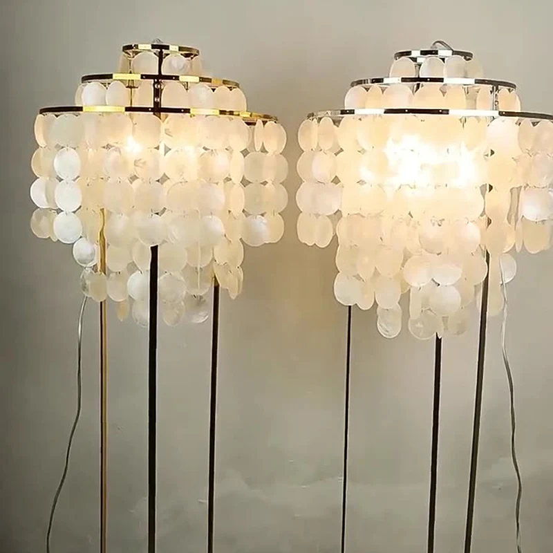 Traditional French Tassel Shaped Round Metal Shell 1-Light Standing Floor Lamp For Living Room