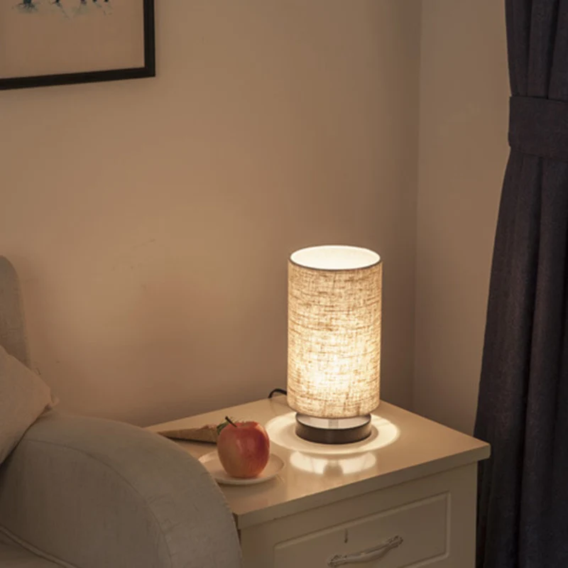 Traditional Japanese Cylinder Iron Fabric 1-Light Table Lamp For Living Room