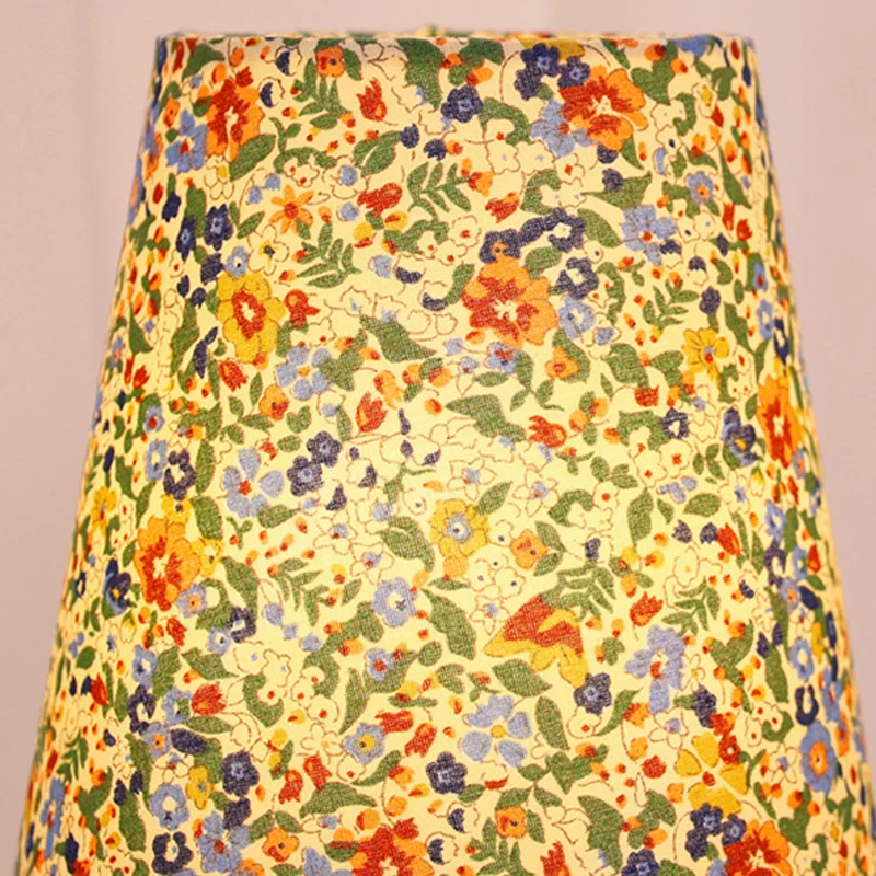 Traditional Vintage Round Table Sphere Cylinder Base Floral Trim Solid Wood Fabric LED Table Lamp For Bedroom