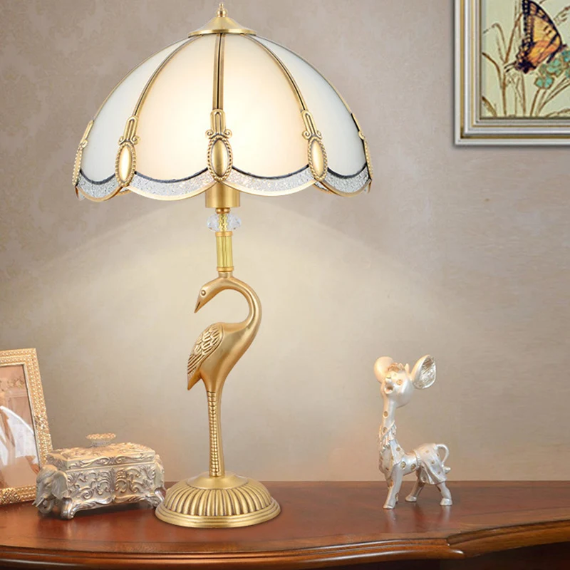 Traditional Vintage Round Cone Copper Glass 1-Light Table Lamp For Bedroom