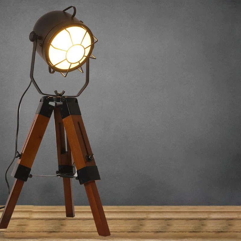 Traditional Vintage Tripod Base Cylinder Iron Pine Wood 1-Light Table Lamp For Bedroom