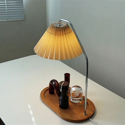 Traditional Vintage Umbrella Round Pleated Fabric Wood USB 1-Light Table Lamp For Living Room