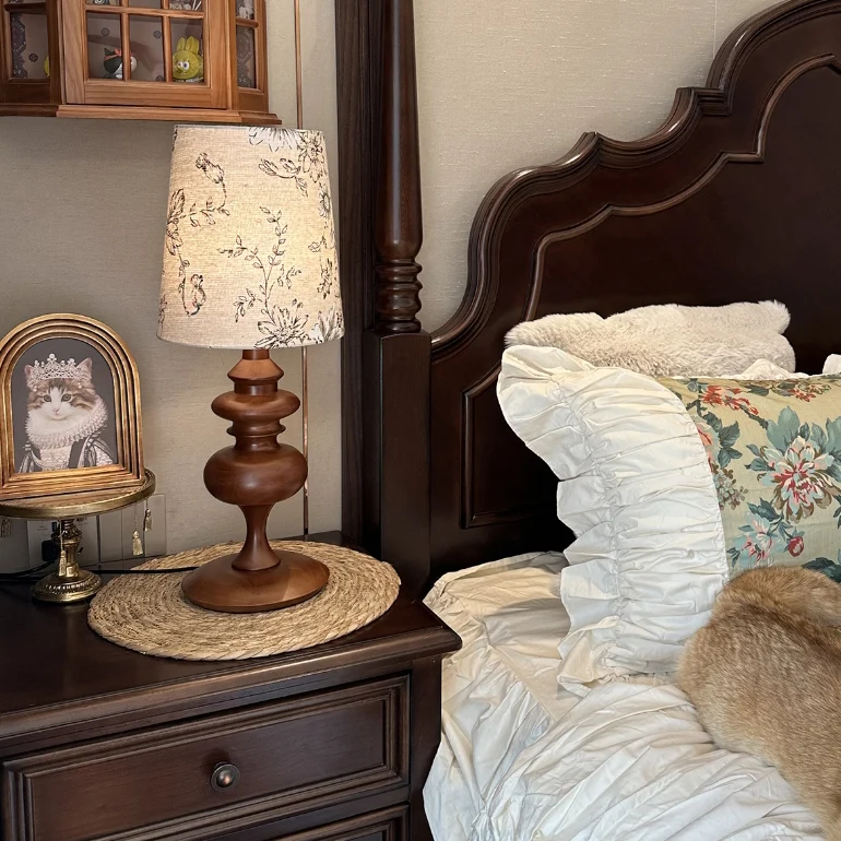 Traditional Vintage Round Solid Wood Base Trapezoidal Floral Fabric Shade 1-Light Table Lamp For Bedroom