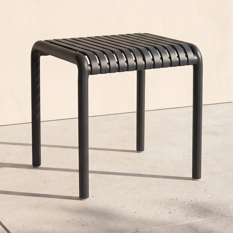 Mesa Lounge Parma, Negro, Pequeña con Diseño Minimalista