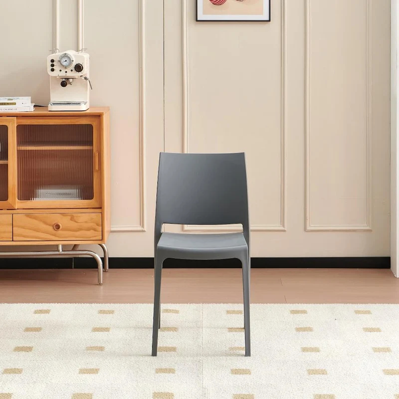 Silla Soho, Gris Oscuro, con Espaldar Cerrado y Diseño Minimalista