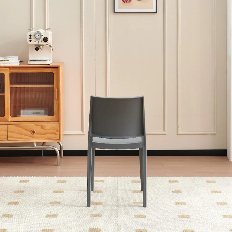 Silla Soho, Gris Oscuro, con Espaldar Cerrado y Diseño Minimalista
