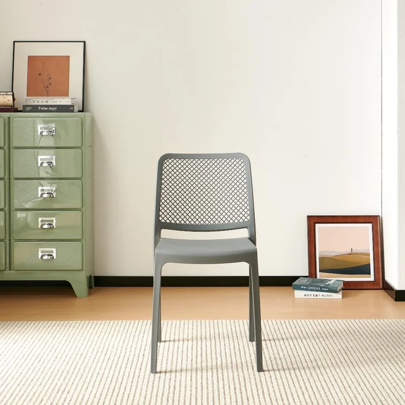 Silla Manhattan, Gris Oscuro, con Espaldar en Rejilla y Diseño Minimalista
