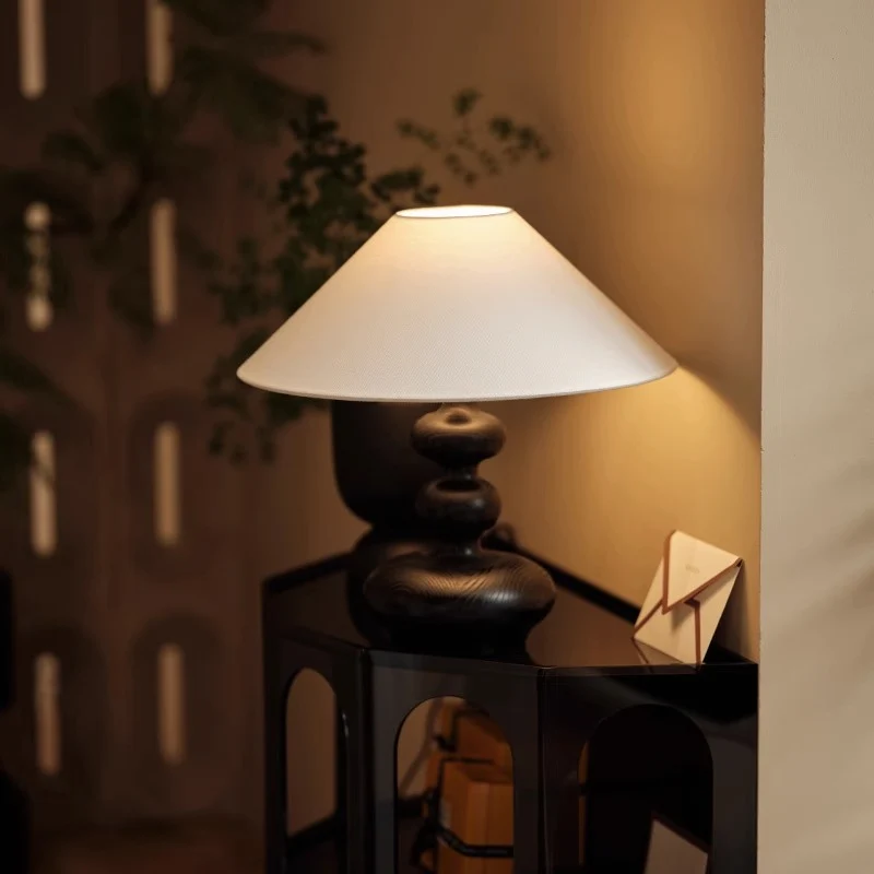 Traditional French Cylinder Round Table Oval Spherical Fabric Wood 1-Light Table Lamp For Bedroom