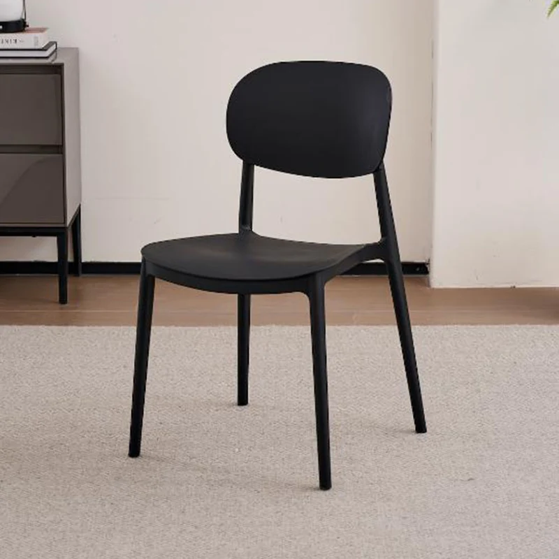 Silla Milán, Color Negro, con Espaldar y Diseño Moderno