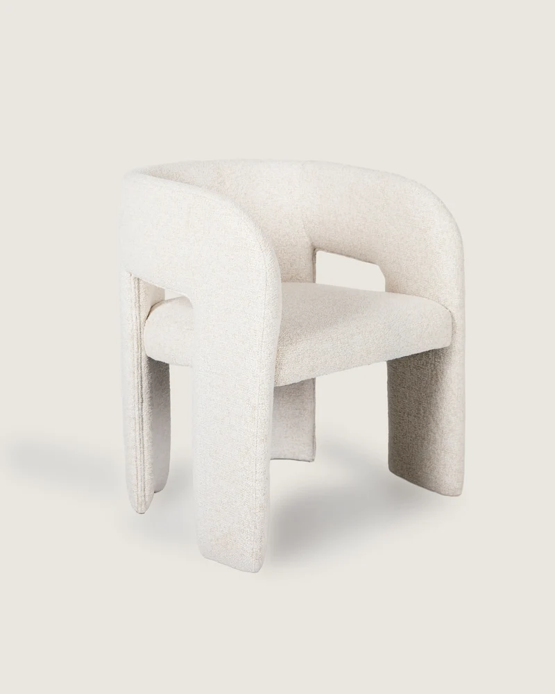 Vera chair in dolmen creme upholstery