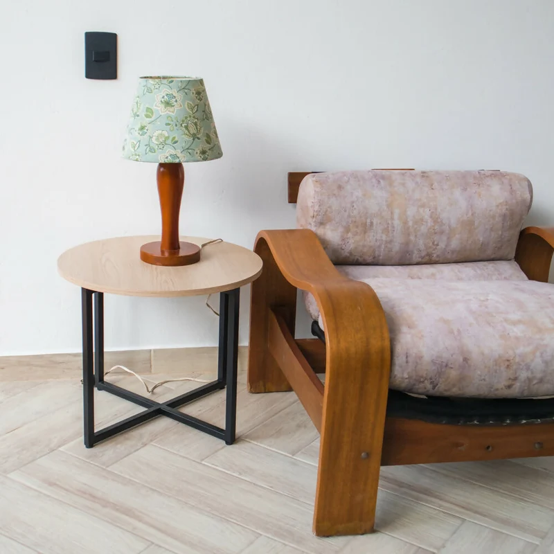 Mesa Auxiliar Circular Praga en Hieroo y Melamina
