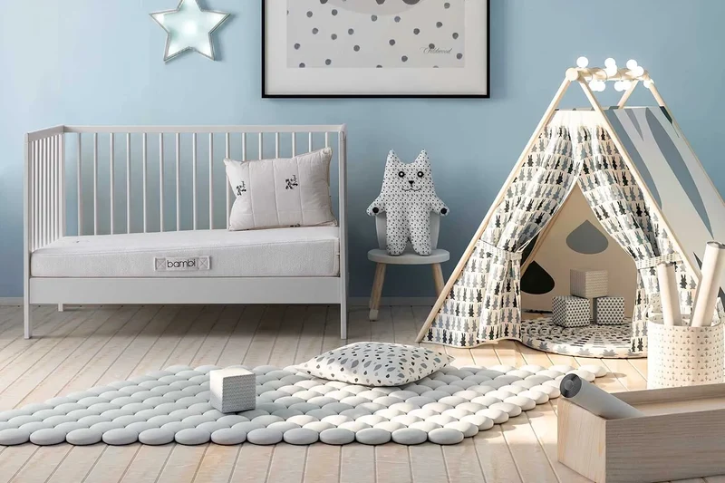 Bambi Junior Materasso per Neonati – Inclinato (Anti-Reflusso) e Impermeabile