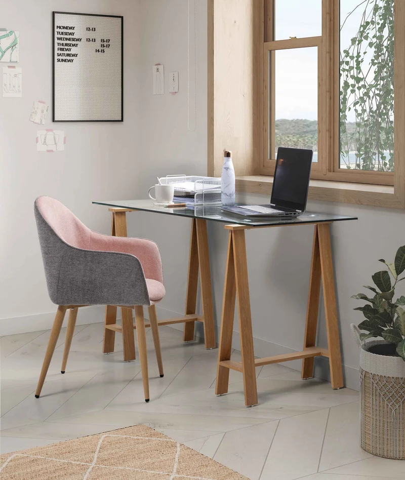 Desk in natural glass with metal legs