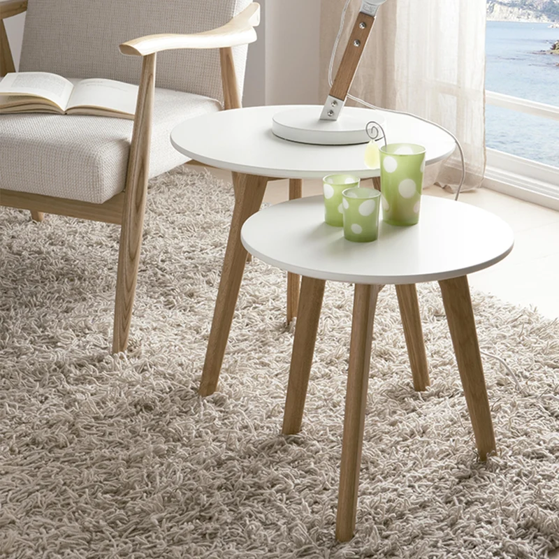 Side table in white wood