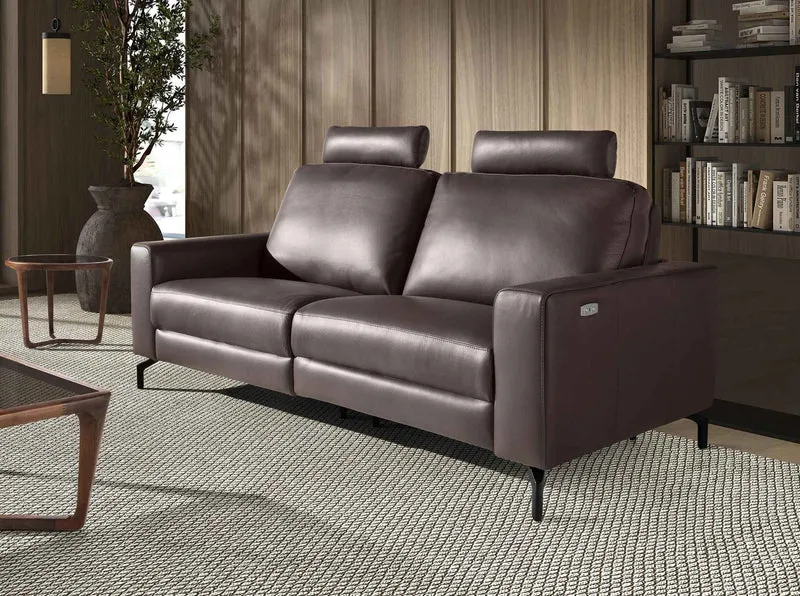 Relaxing 3-seater chocolate brown leather sofa