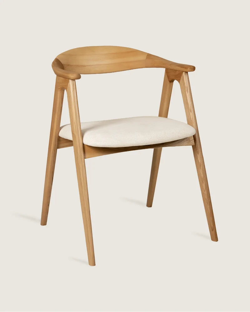 Lyra chair in ash