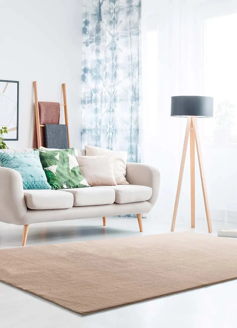 Minimalist style plain loft rug in beige