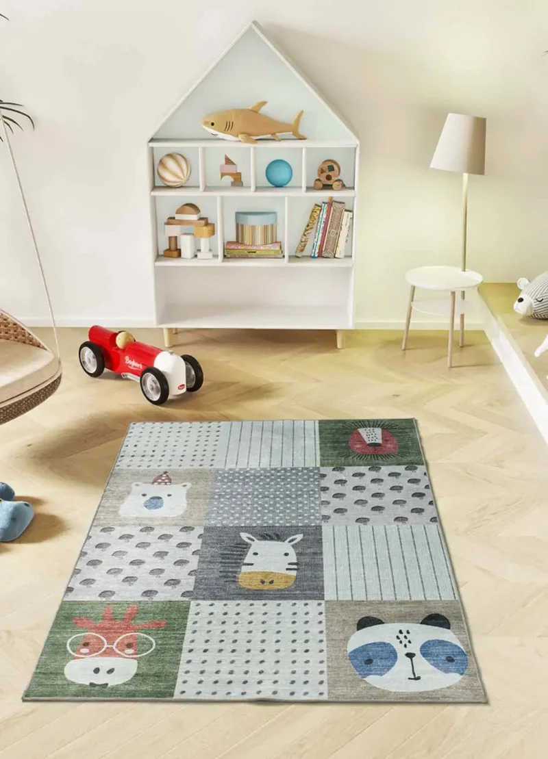 Candy children's rug 24061 with animals in multicolor