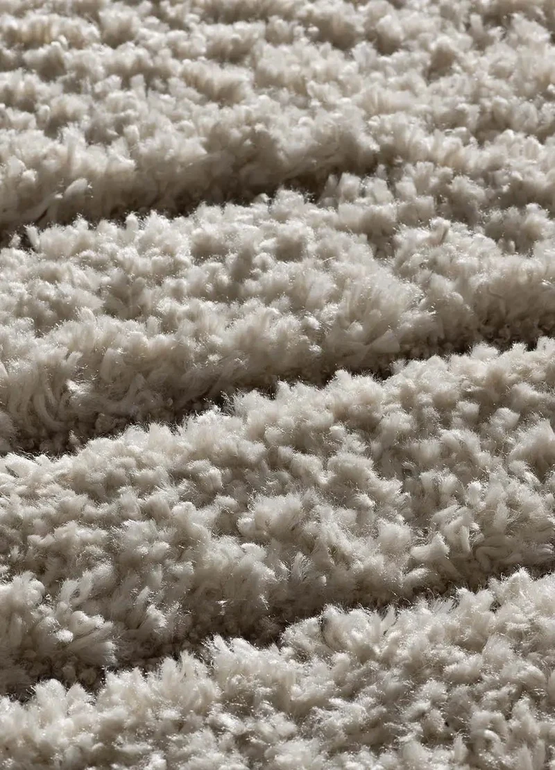 Atesa 80366 shaggy Scandinavian style rug in cream color