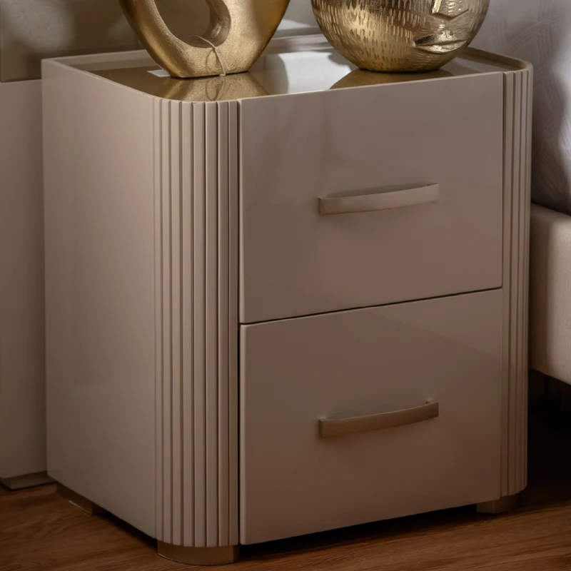 Alcoba King Sabina Eurocuero Champana Beige, Perla